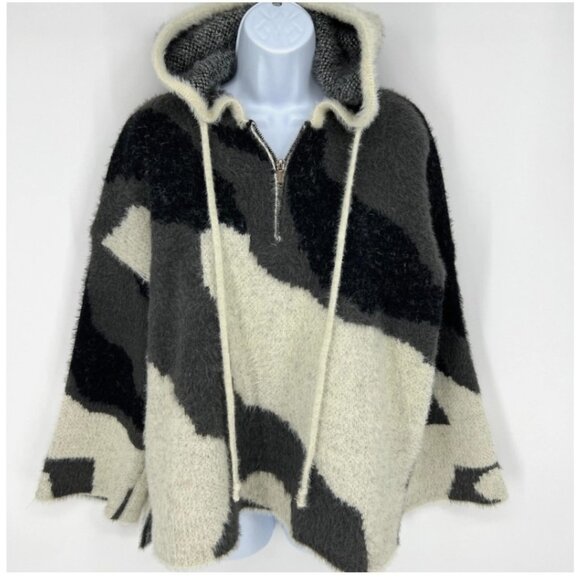 Pol Oversized Fuzzy Hooded Half Zip Sweater Black Cream Abstract Size Small - Picture 1 of 9